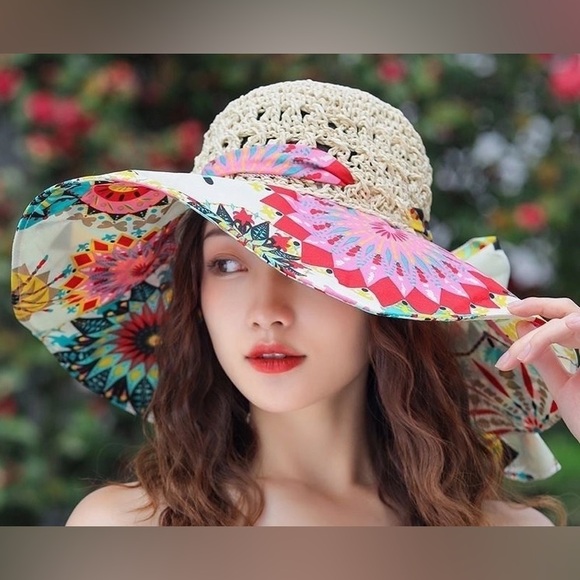 Accessories - Elegant Colorful Medallion Sun Hat